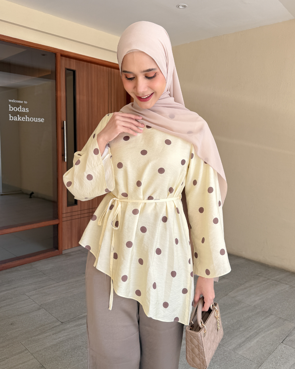 Irine | Jena Top | Blouse Wanita Tencel Nylon Motif Polkadot Bahan Ringan Sejuk | Blouse Polka Series Atasan Wanita Elegan Sehari-hari