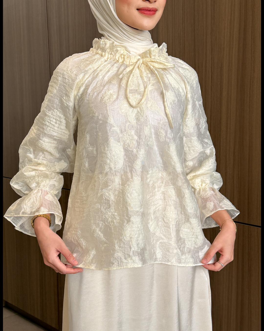 Irine | Serena Blouse | Blouse Wanita Nylon Polyester | Atasan Kerah Serut Mewah Bahan Premium | Outfit Kondangan Elegan