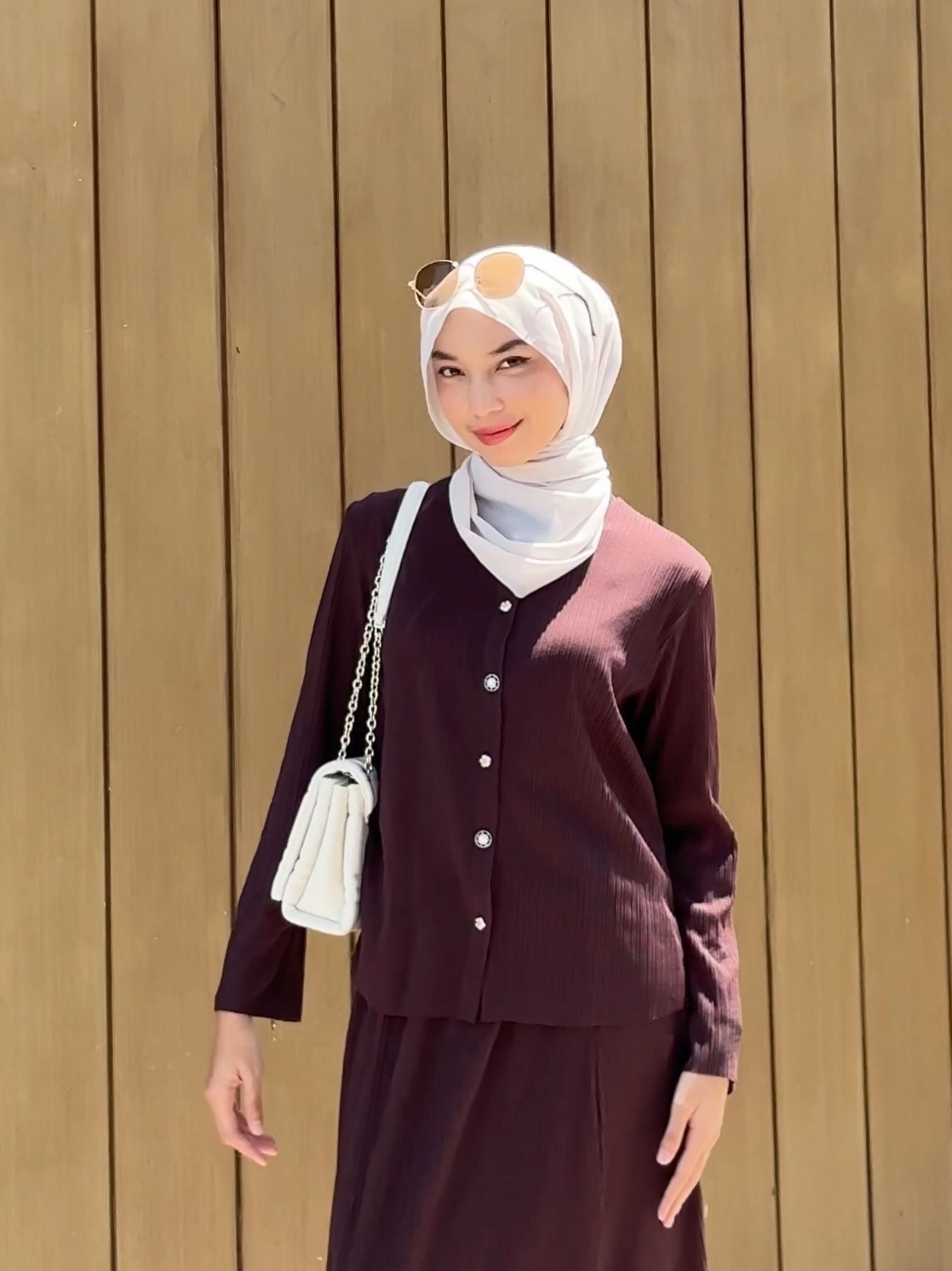 Irine | Luna Cardigan | Bahan Pleats Knit Stretch Tidak Transparan | Setelan Wanita Minimalis Sehari-hari