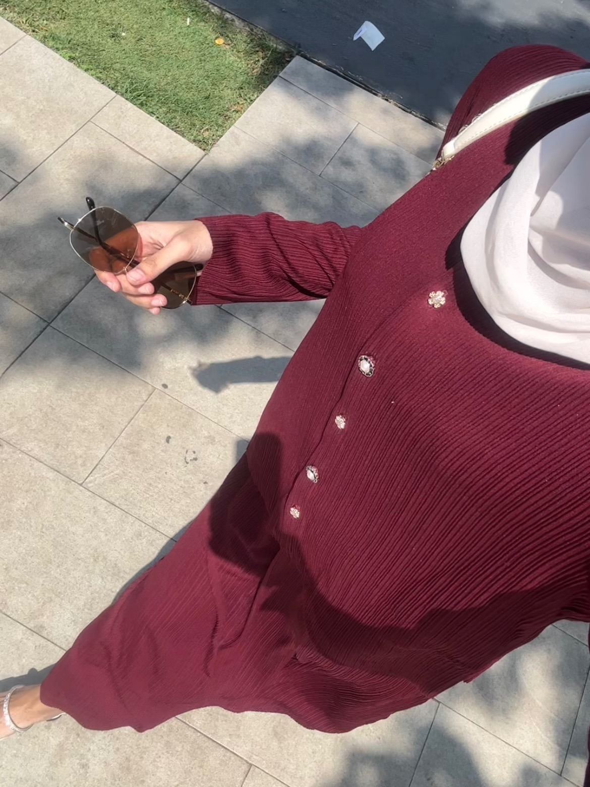 Irine | Luna Cardigan | Bahan Pleats Knit Stretch Tidak Transparan | Setelan Wanita Minimalis Sehari-hari
