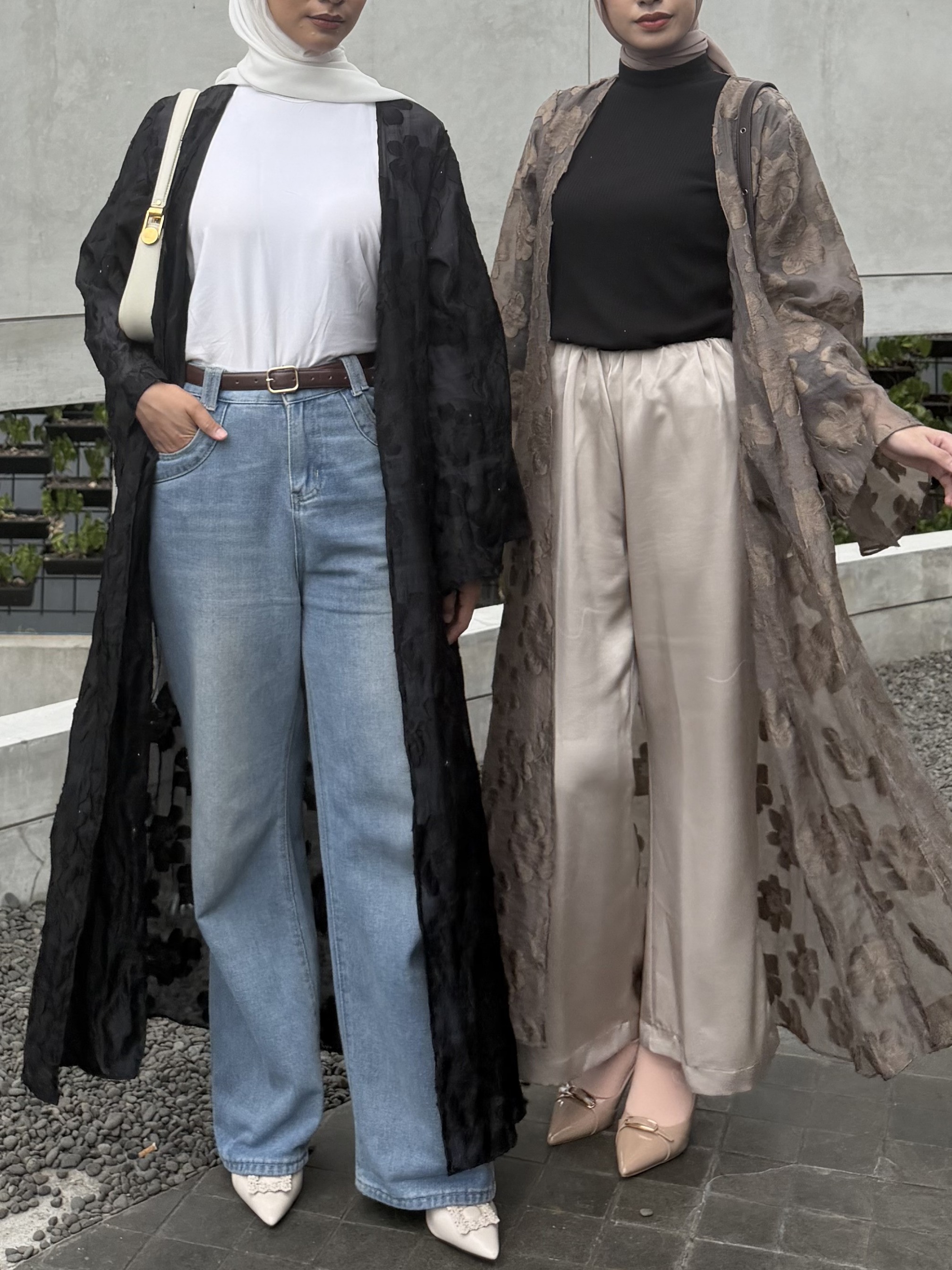 Irine | Livia Outer | Outer Wanita Nylon Polyester Motif Bunga Tidak Transparan | Luaran Panjang Elegan Kondangan