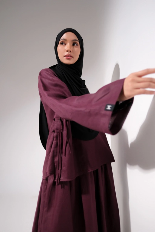 Image of Jalma Top 01 - Red Plum