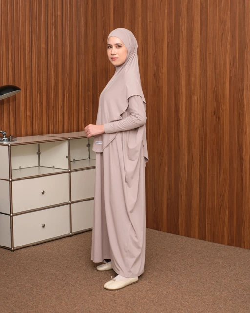 Image of Plain Loose Abaya - Skin