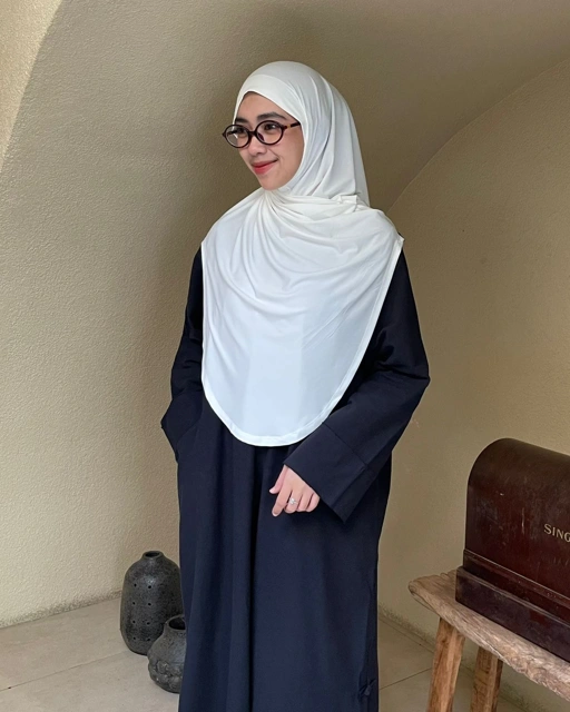 Image of Sayl Instan (Pad Fatimah) - Broken White