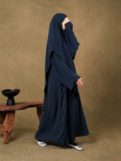 Image of Nujayl Khiban - Midnight Blue