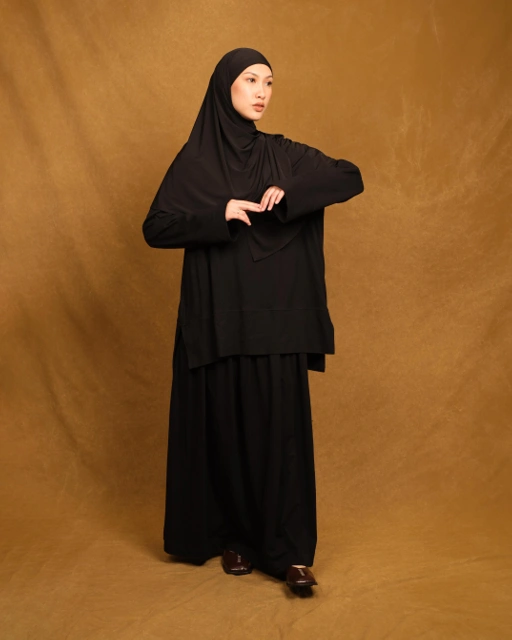 Image of Comfee Skirt - Black