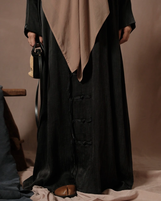 Image of Eshaal Abaya - Black