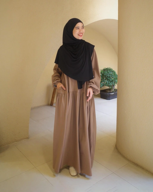 Image of Airy Dress - Brown Sugar