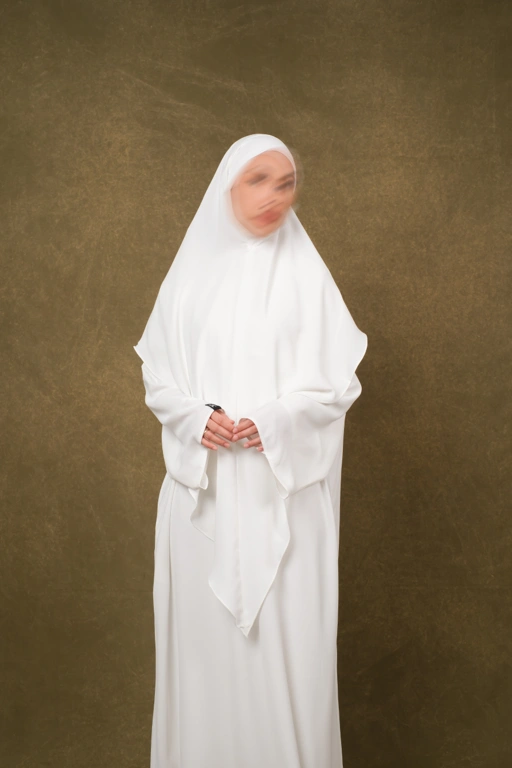 Image of Nujayl Khiban - Offwhite