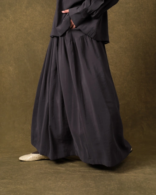 Image of Fajraa Skirt - Charcoal