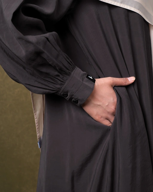 Image of Fajraa Basic Dress - Charcoal