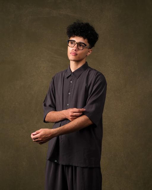 Image of Fajraa SS Shirt Man - Charcoal