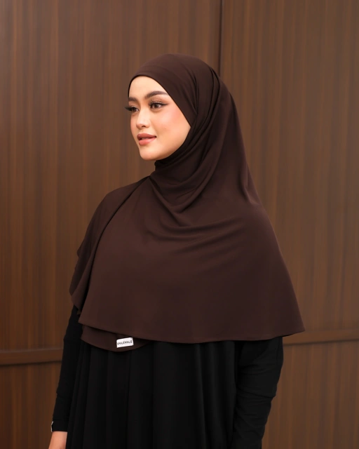 Image of Khaev Instan - Medium