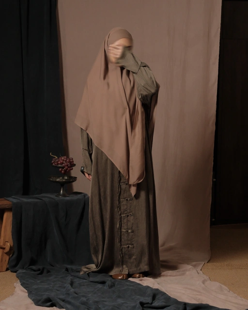 Image of Eshaal Abaya - Kombugreen