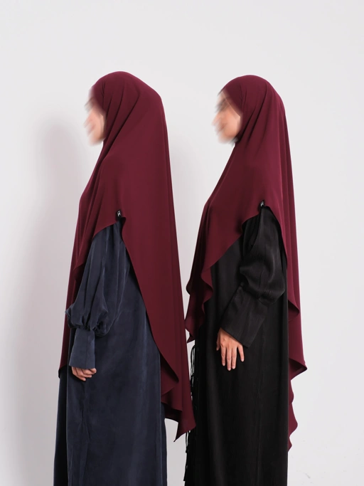 Image of Nujayl Khiban - Maroon