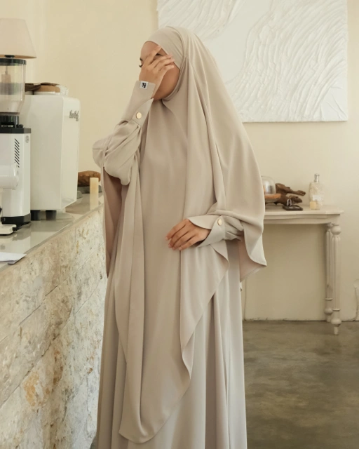 Image of Mayra French Khimar - 90% Good Condition