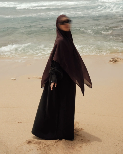 Image of Rua Abaya - Onyx