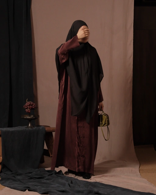 Image of Eshaal Abaya (Plain) - Red