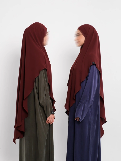 Image of Nujayl Khiban - Red Brown