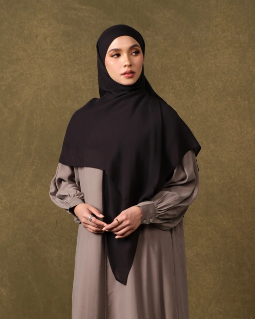 Image of Fajraa Basic Dress - Rustic Taupe