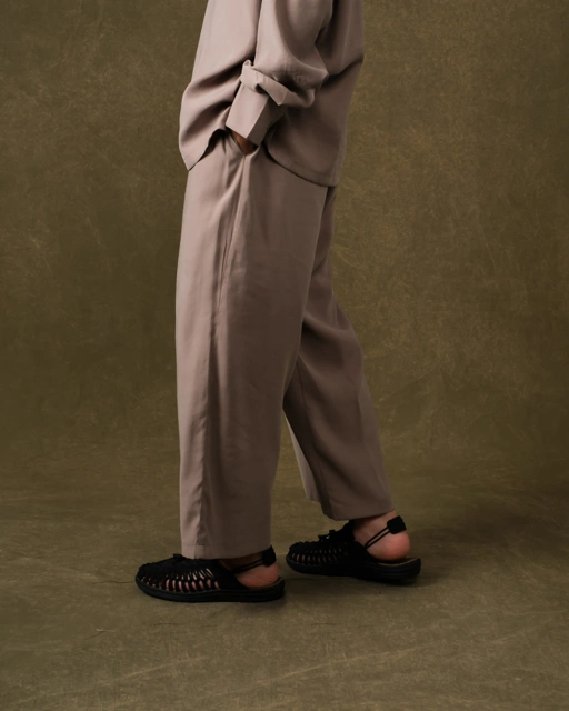 Image of Fajraa Pants - Rustic Taupe