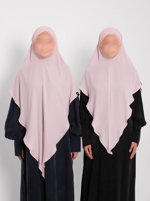 Image of Nujayl Khiban - Soft Blush