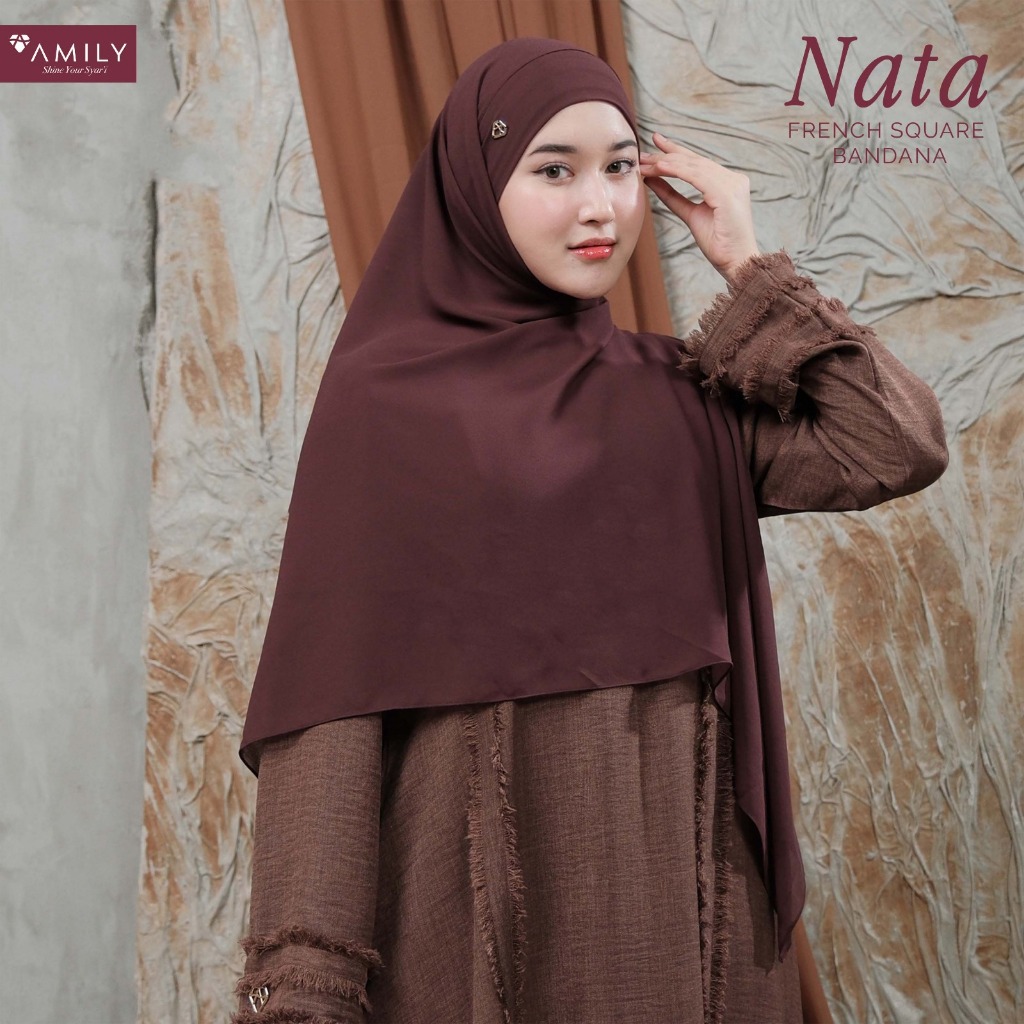 AMILY - Nata French Square