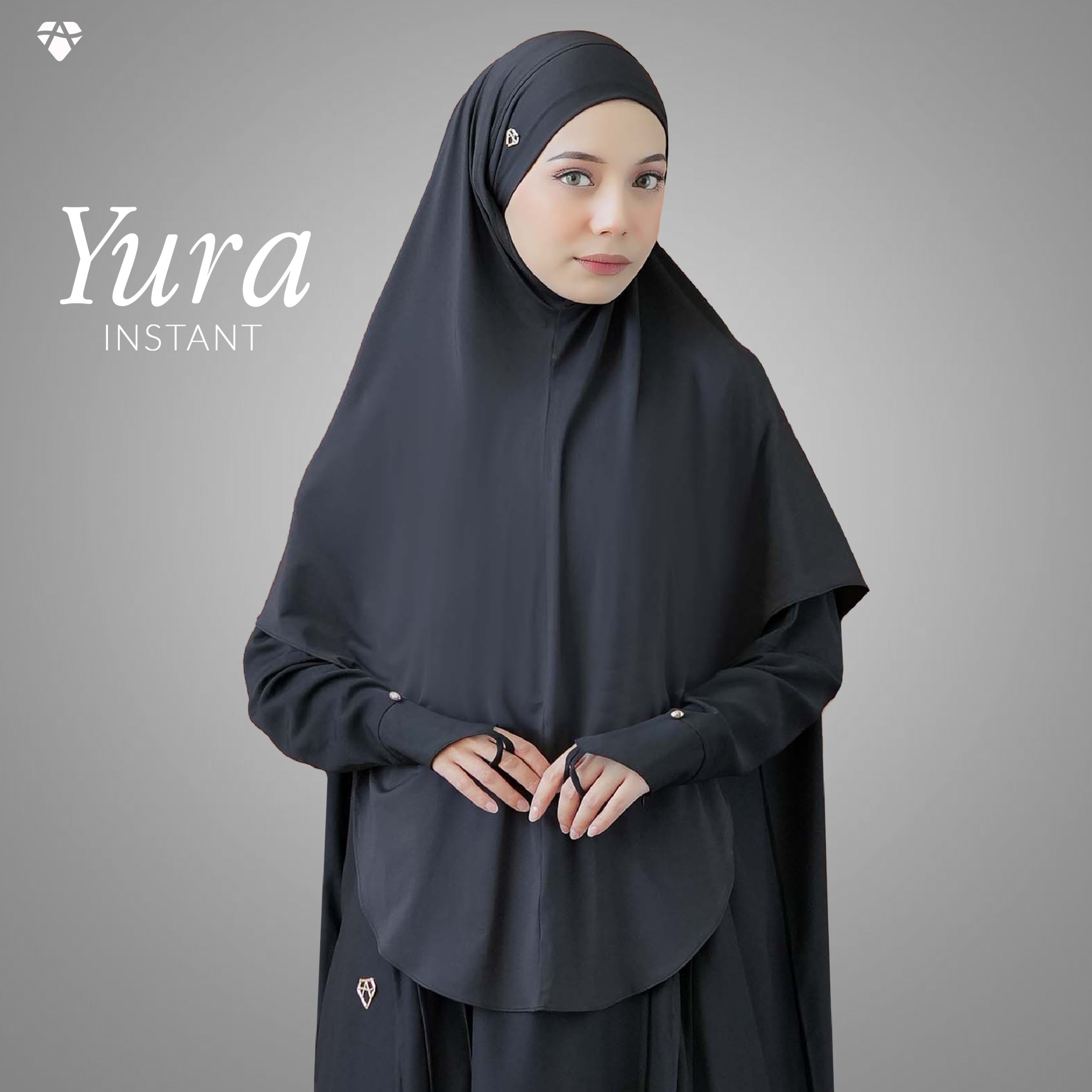 AMILY - Yura Instan