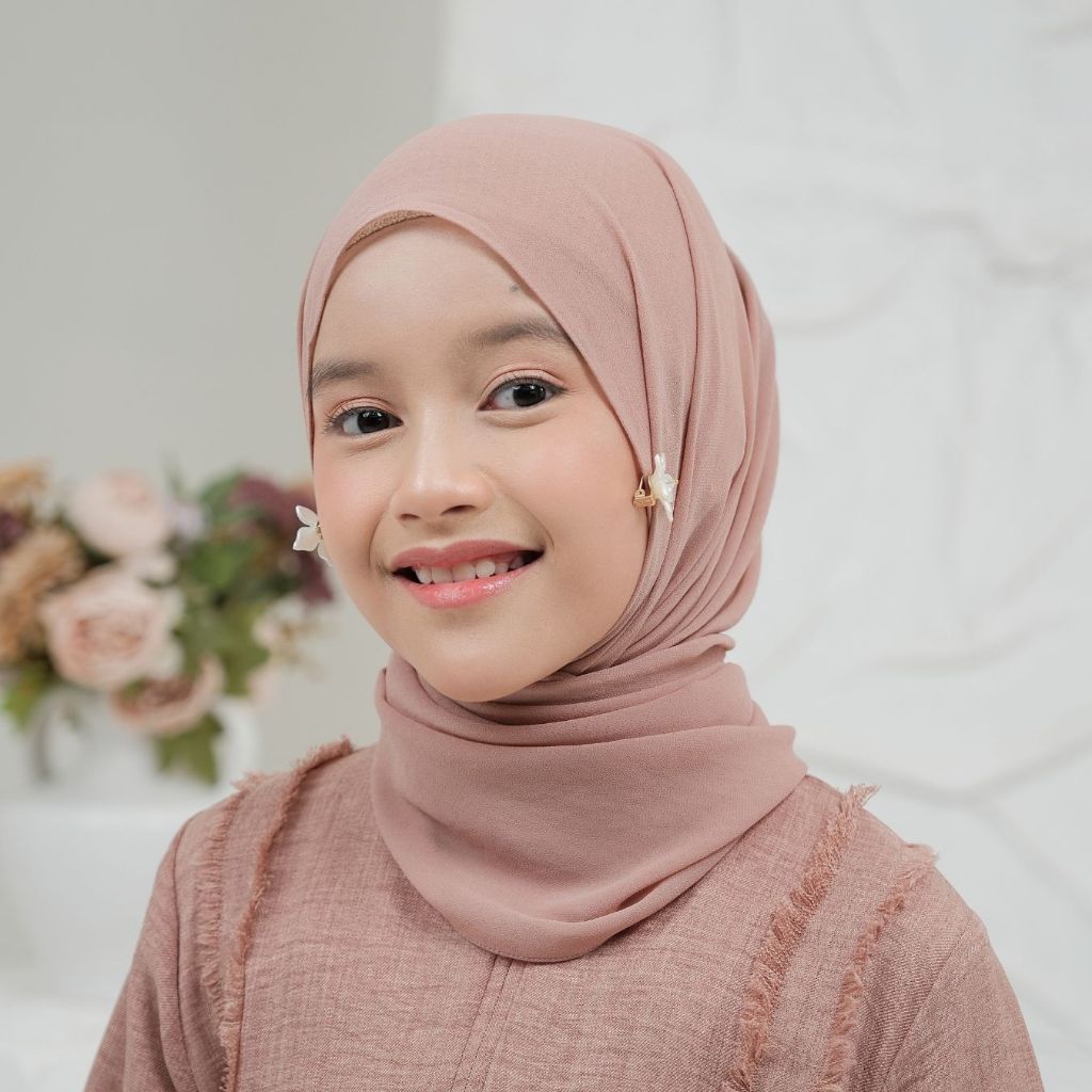 AMILY - Pashmina Basic Anak Material Ceruty Polos Premium