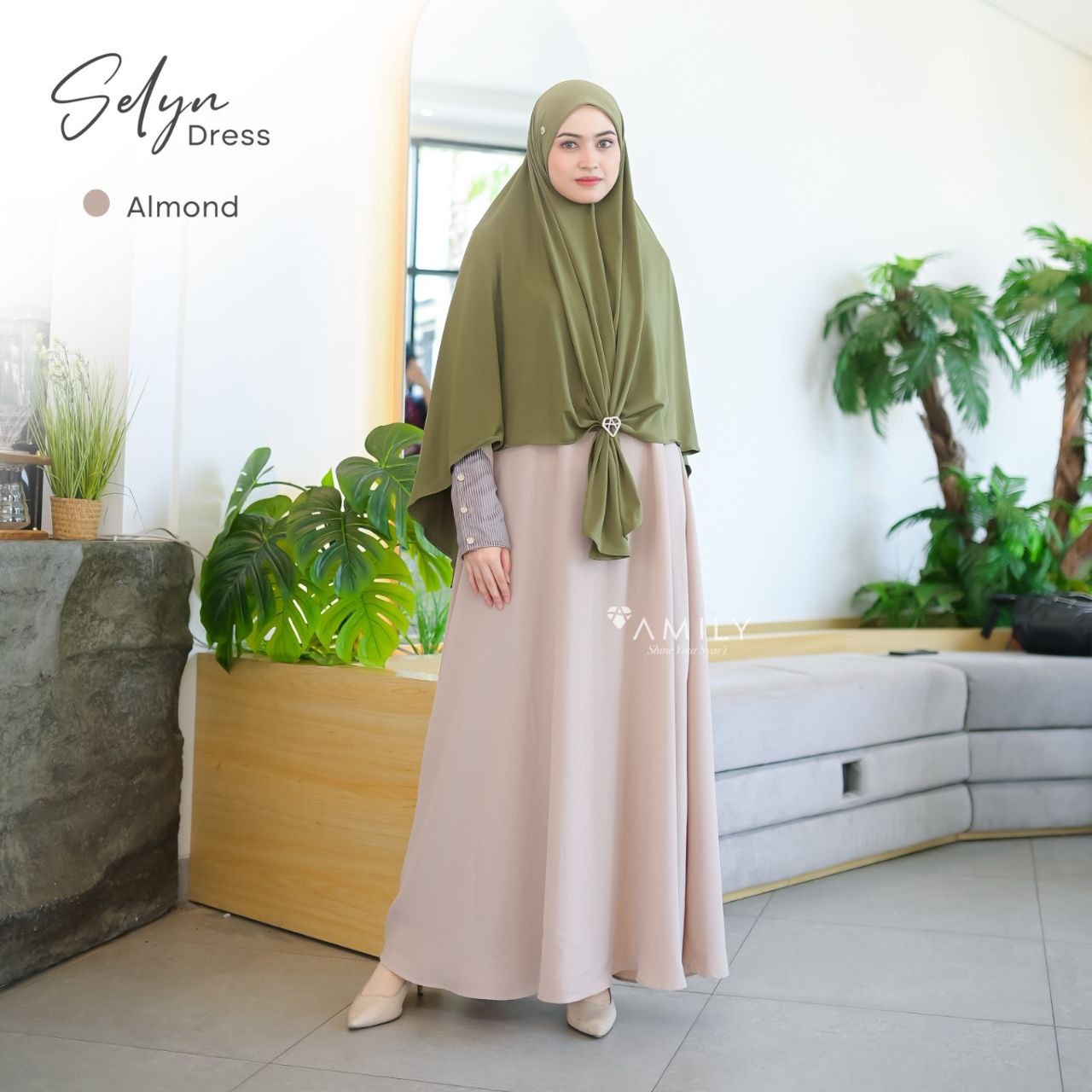 Selyn Dress