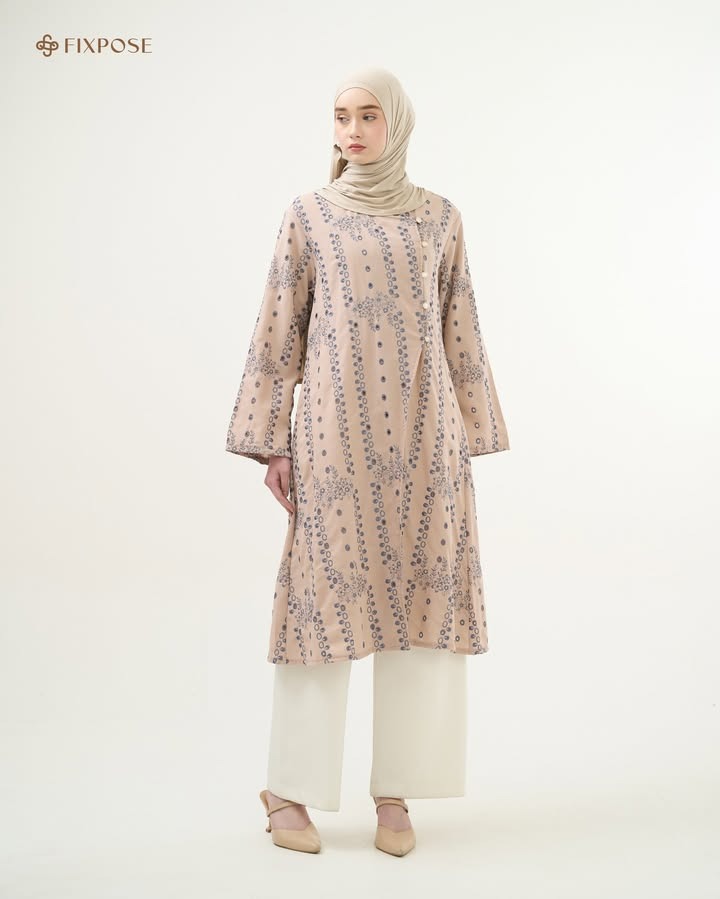 Ayelin Tunic