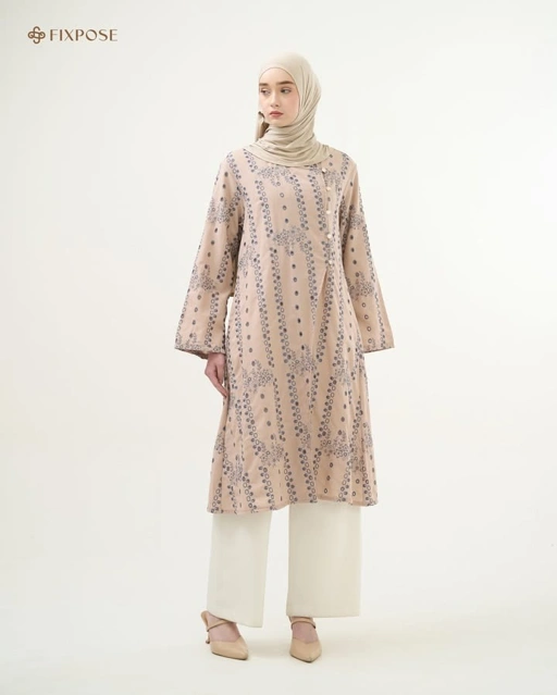 Image of Ayelin Tunic