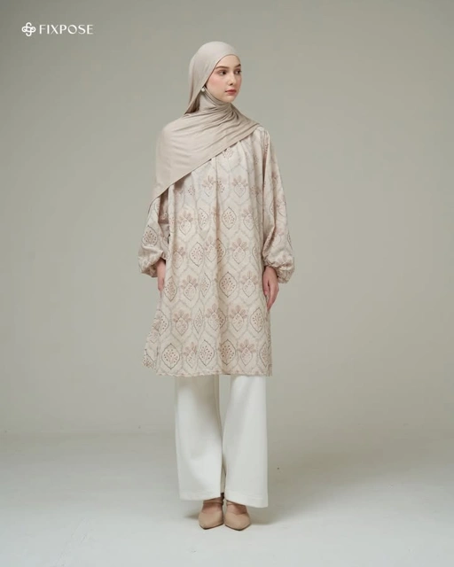 Image of Savara Tunic