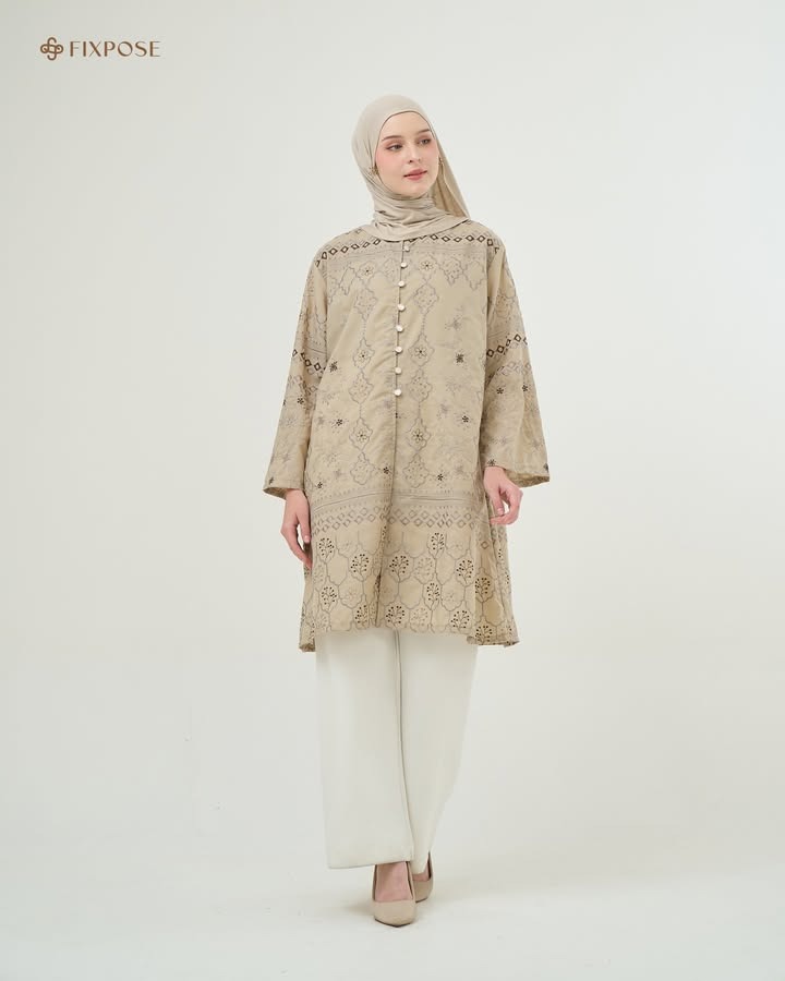 Thaya Tunic