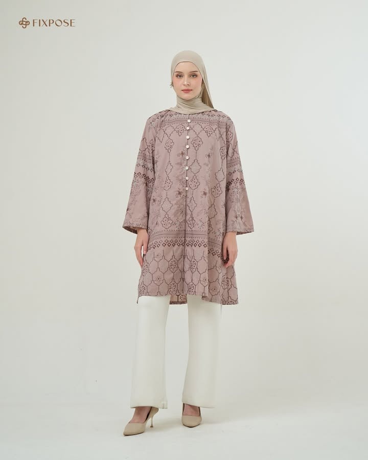 Thaya Tunic