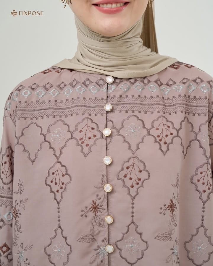 Thaya Tunic