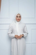 Hijab Square - Zaheera - Broken White