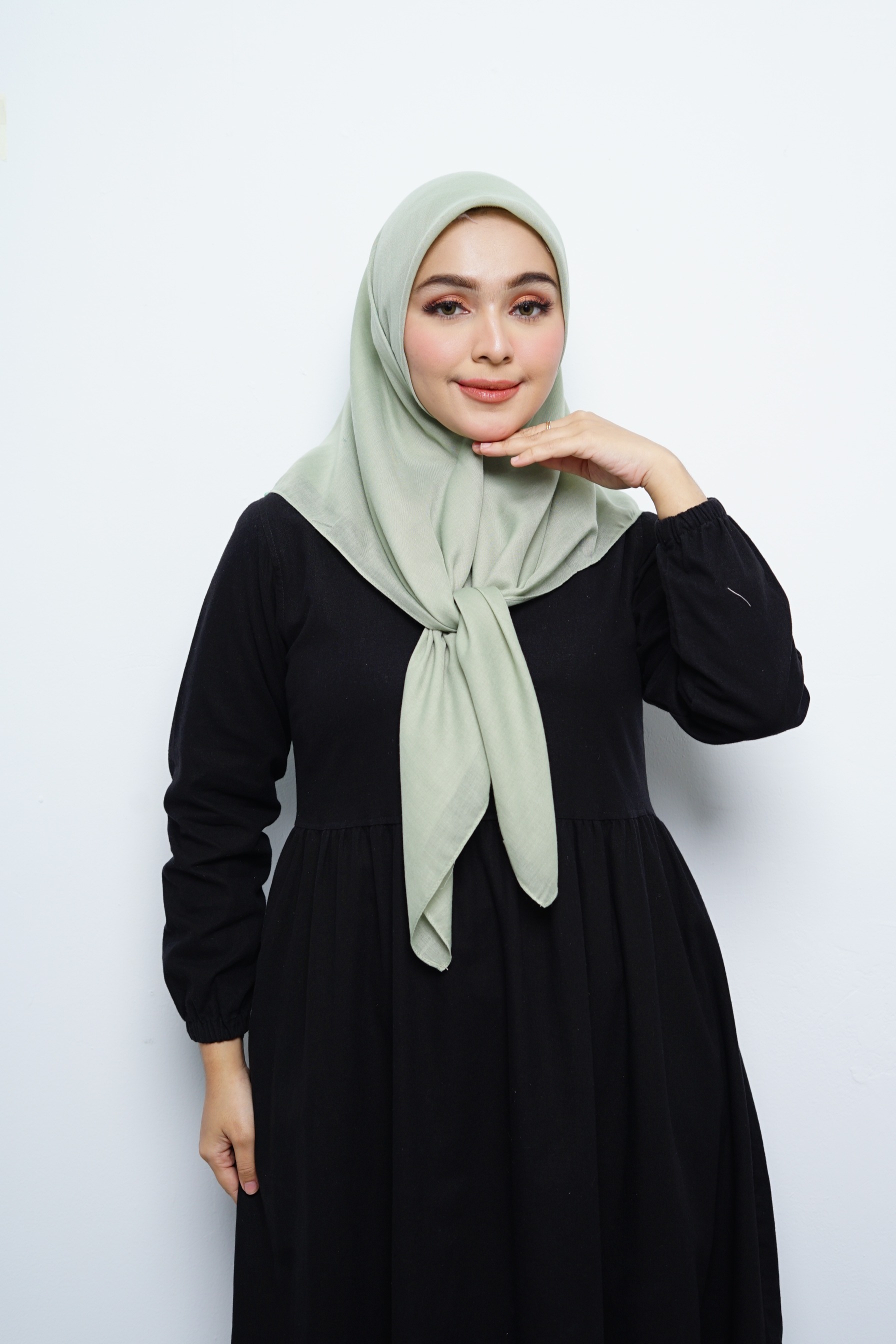 Hijab Square - Amecca Brokat - Sage Green Voal