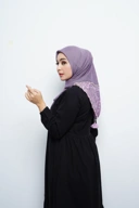 Hijab Square - Amecca Brokat - Taro Voal