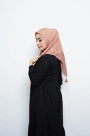 Hijab Square - Amecca Brokat - Coklat Caramel Voal