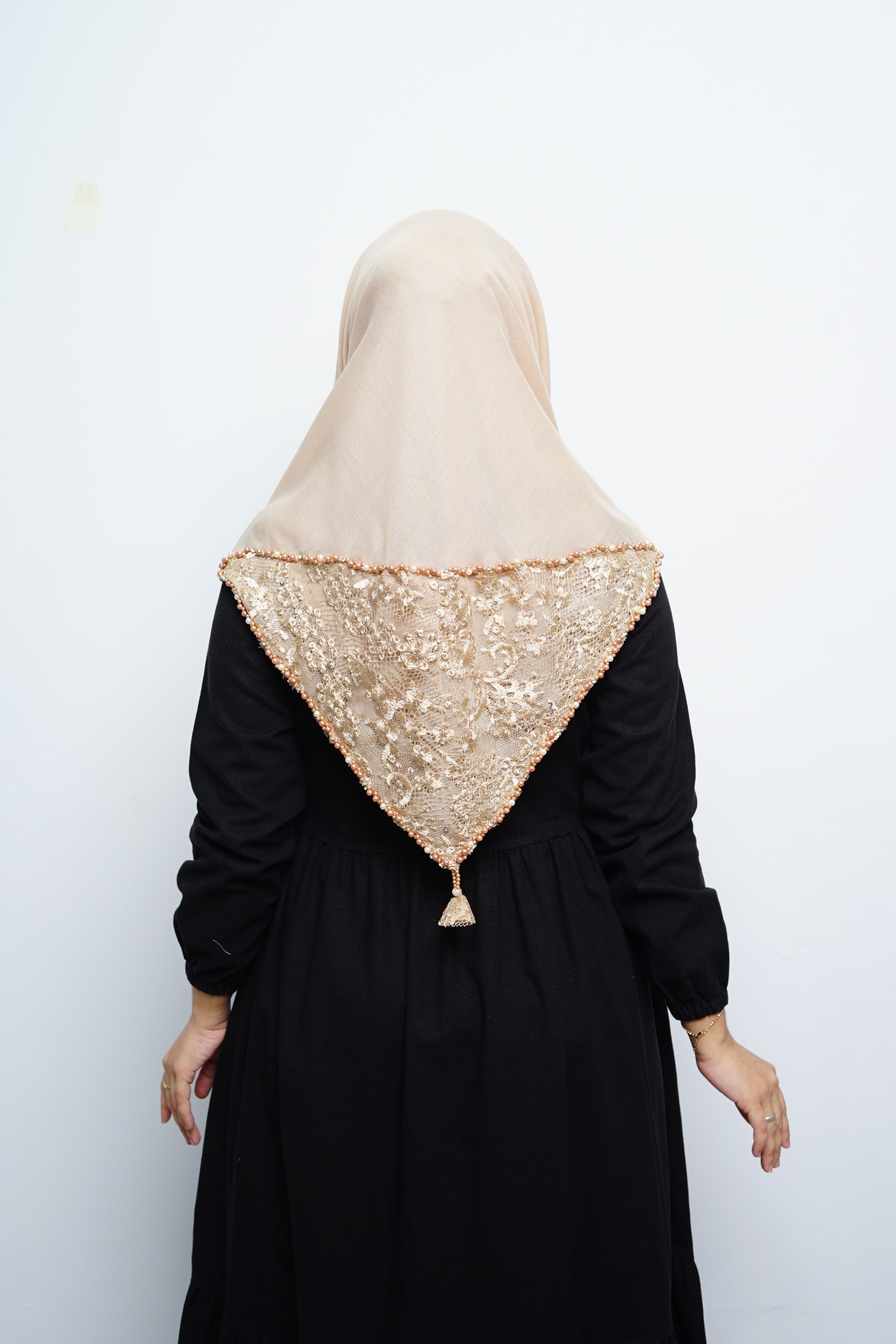Hijab Square - Amecca Brokat - Cream Voal