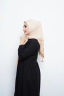 Hijab Square - Amecca Brokat - Cream Voal