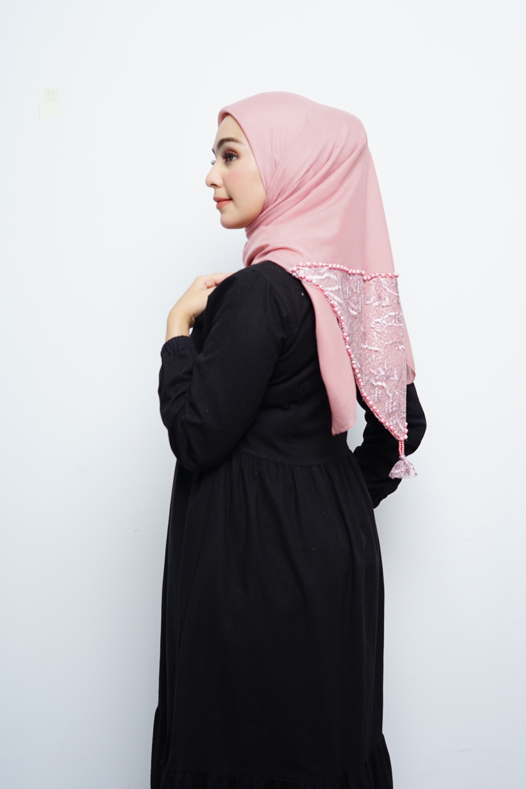 Hijab Square - Amecca Brokat - Dusty Pink Voal
