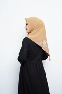 Hijab Square - Amecca Brokat - Gold Diamond