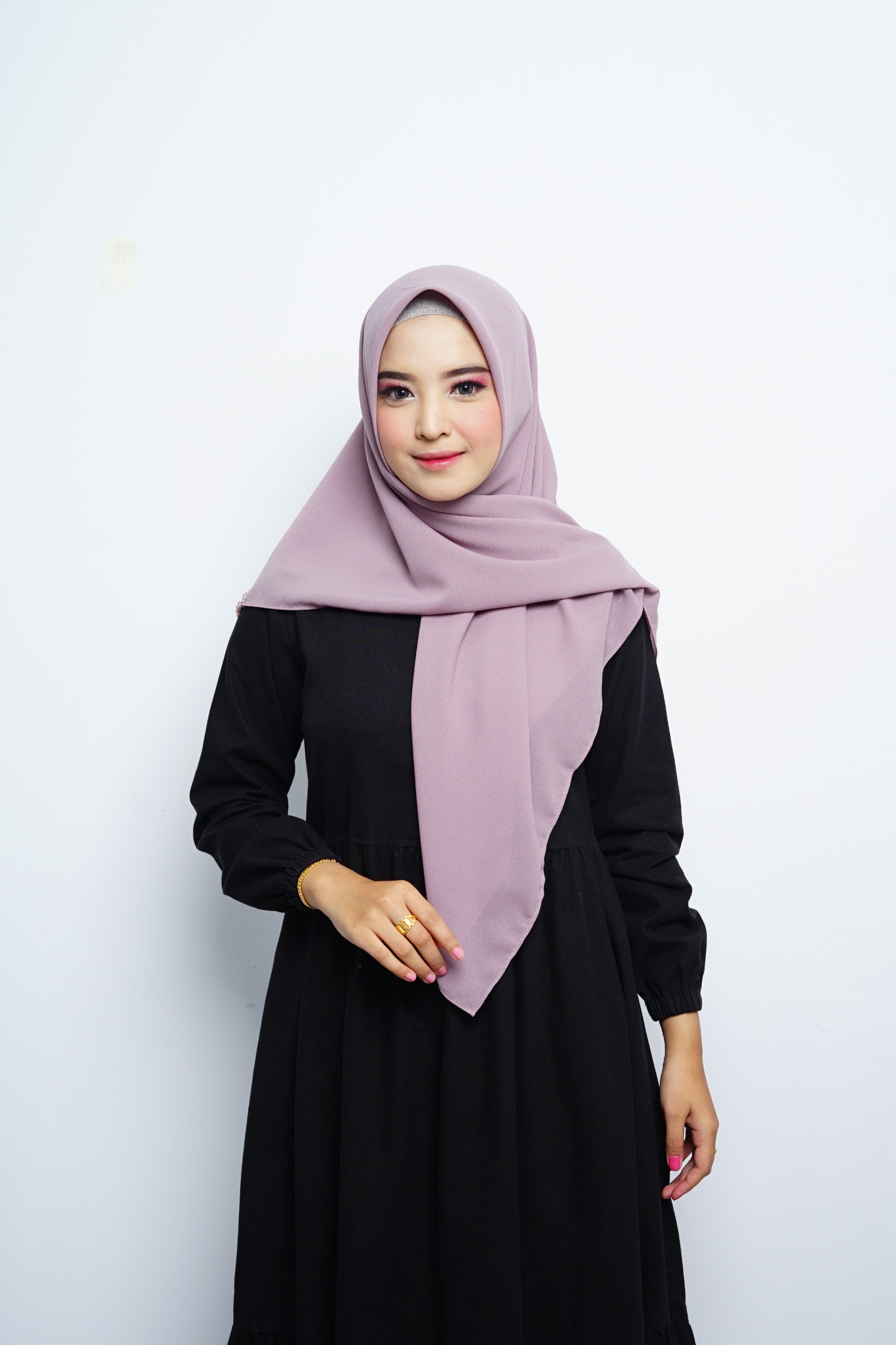 Hijab Square - Amecca Brokat - Taro Diamond