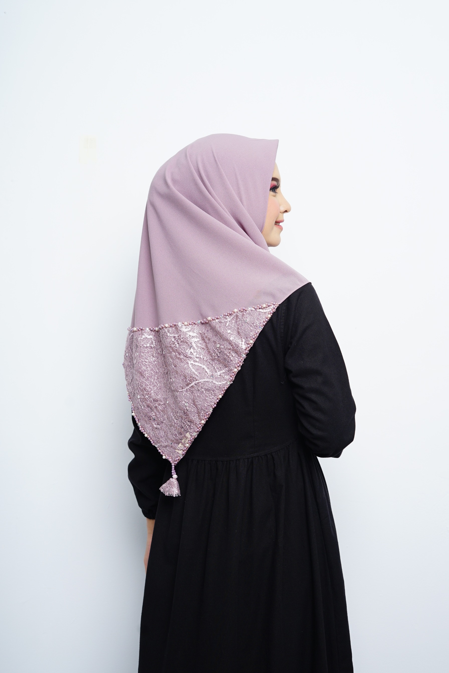 Hijab Square - Amecca Brokat - Taro Diamond