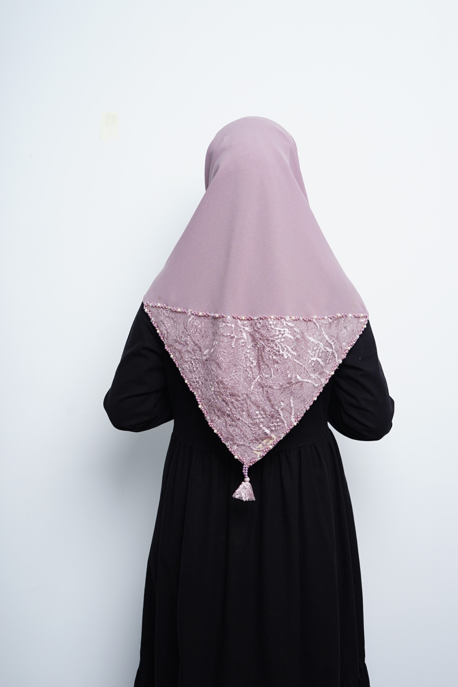 Hijab Square - Amecca Brokat - Taro Diamond