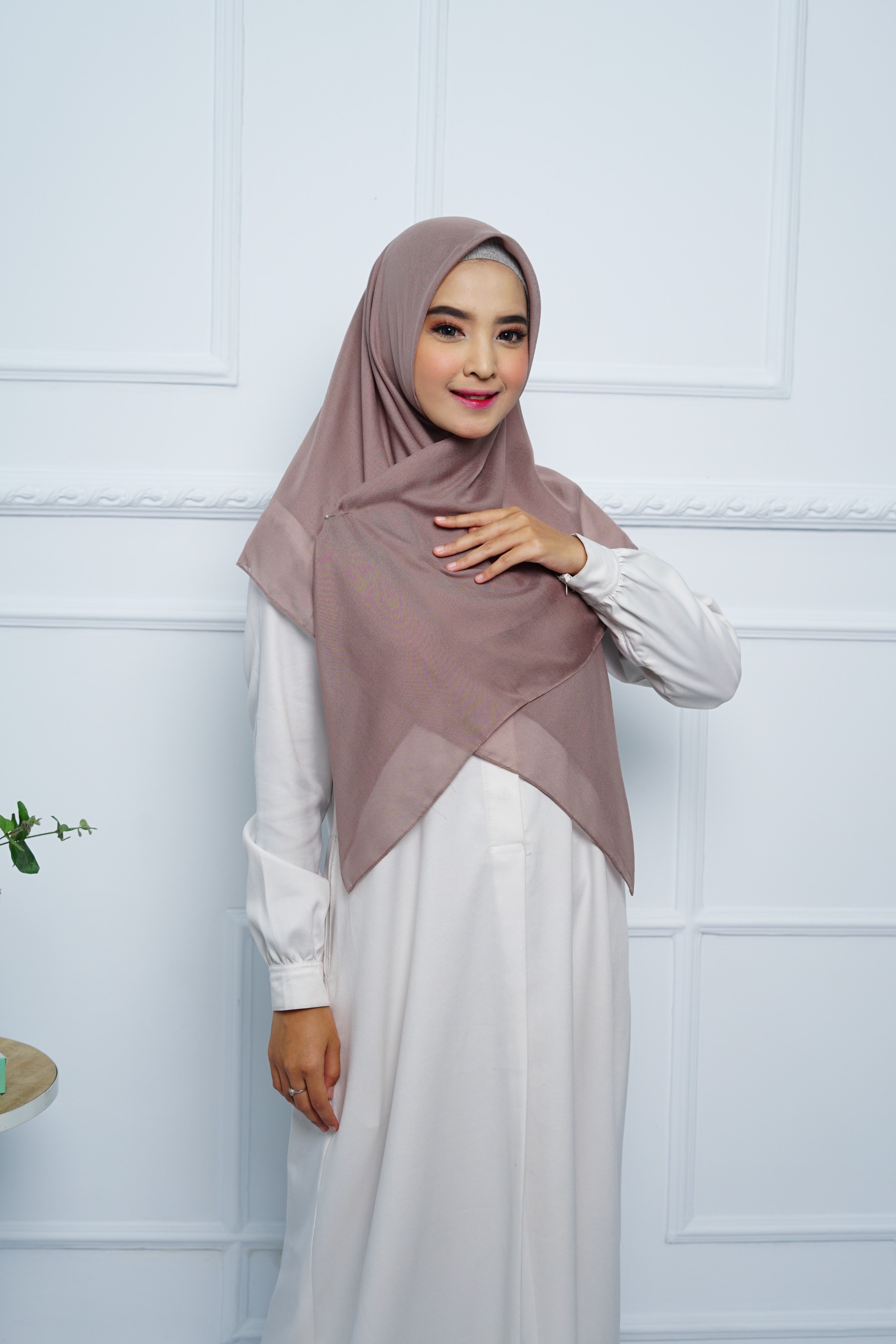 Hijab Square - Amorra Series 02 - Latte