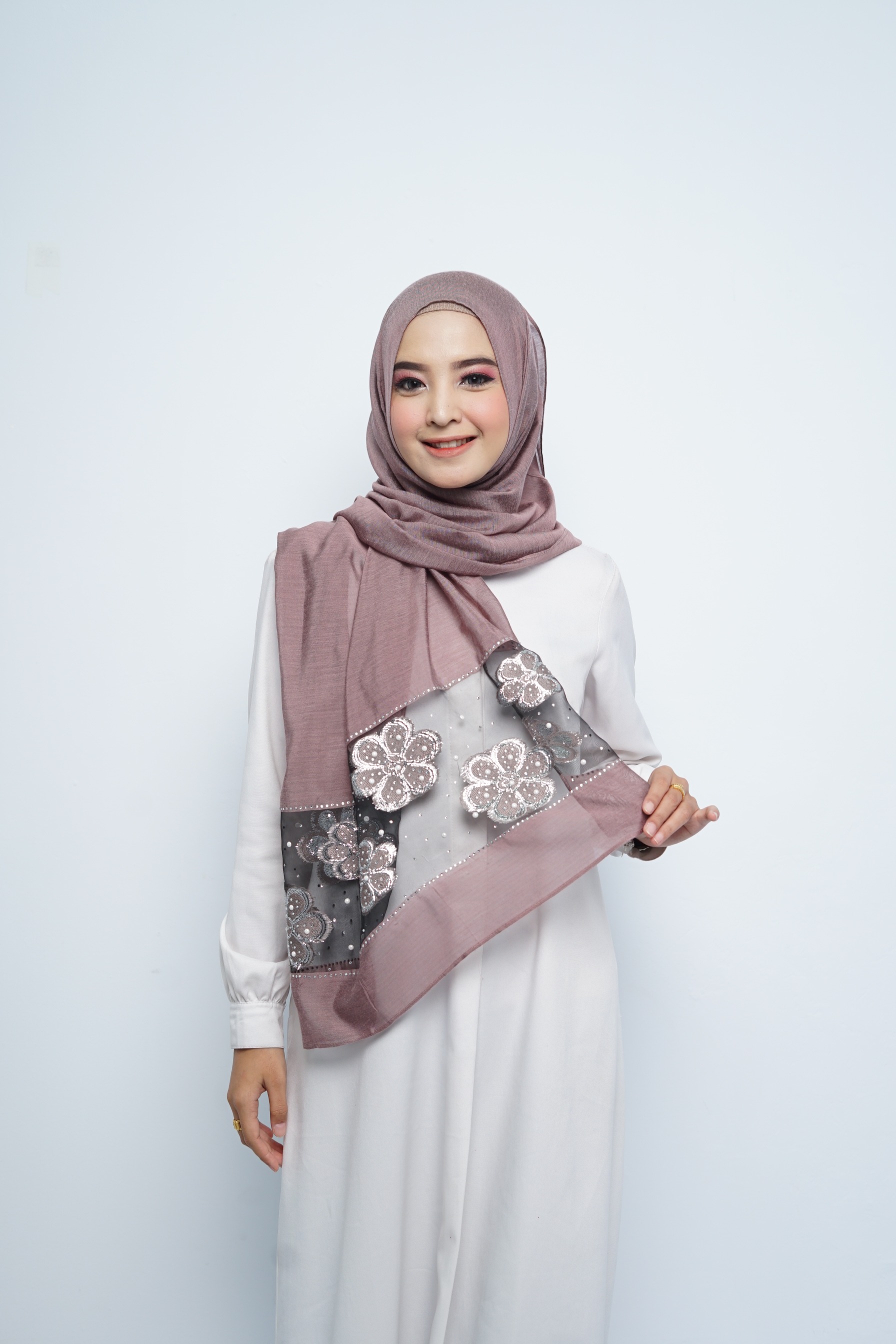 Pashmina - Rubyy Organza Series 04 - Milo