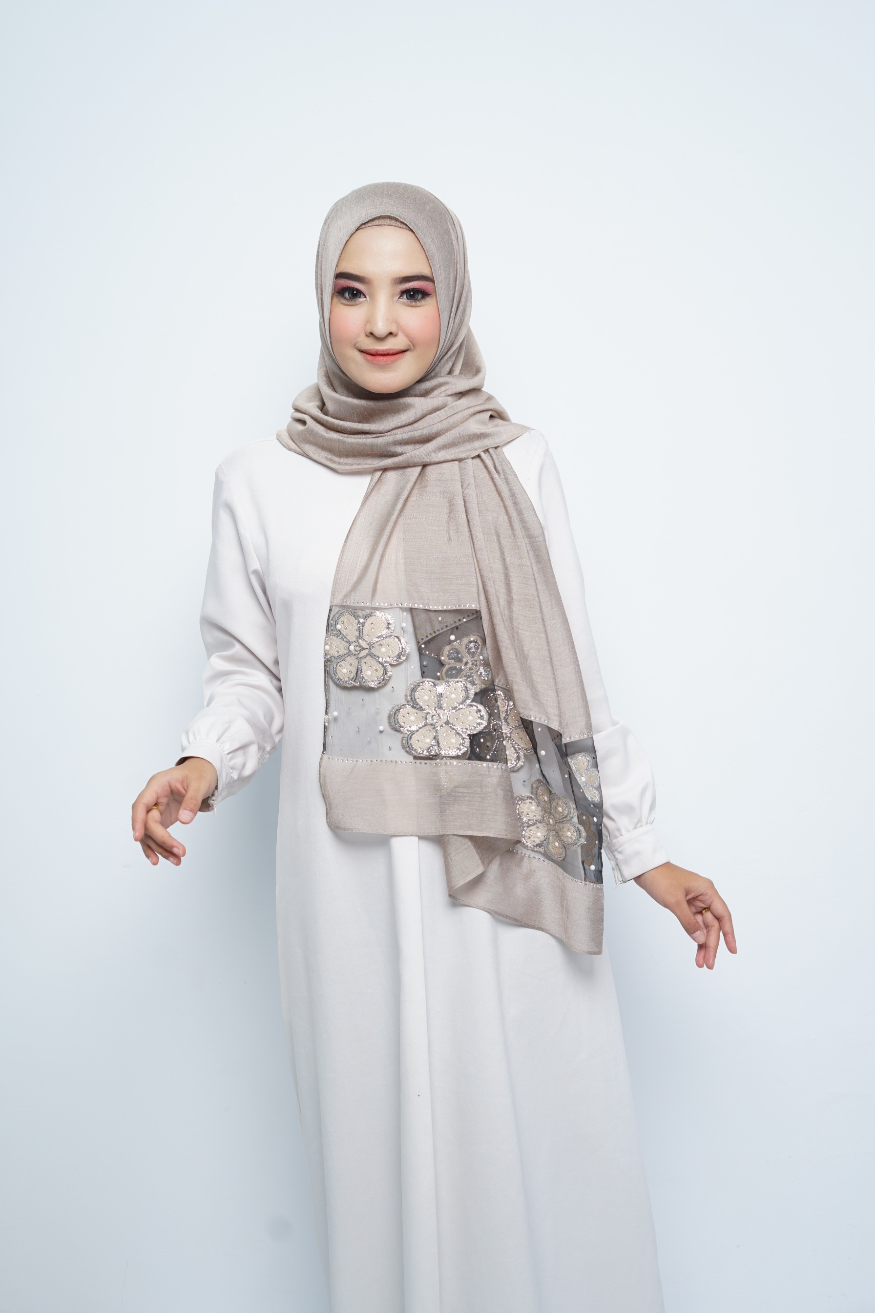 Pashmina - Rubyy Organza Series 04 - Mocca